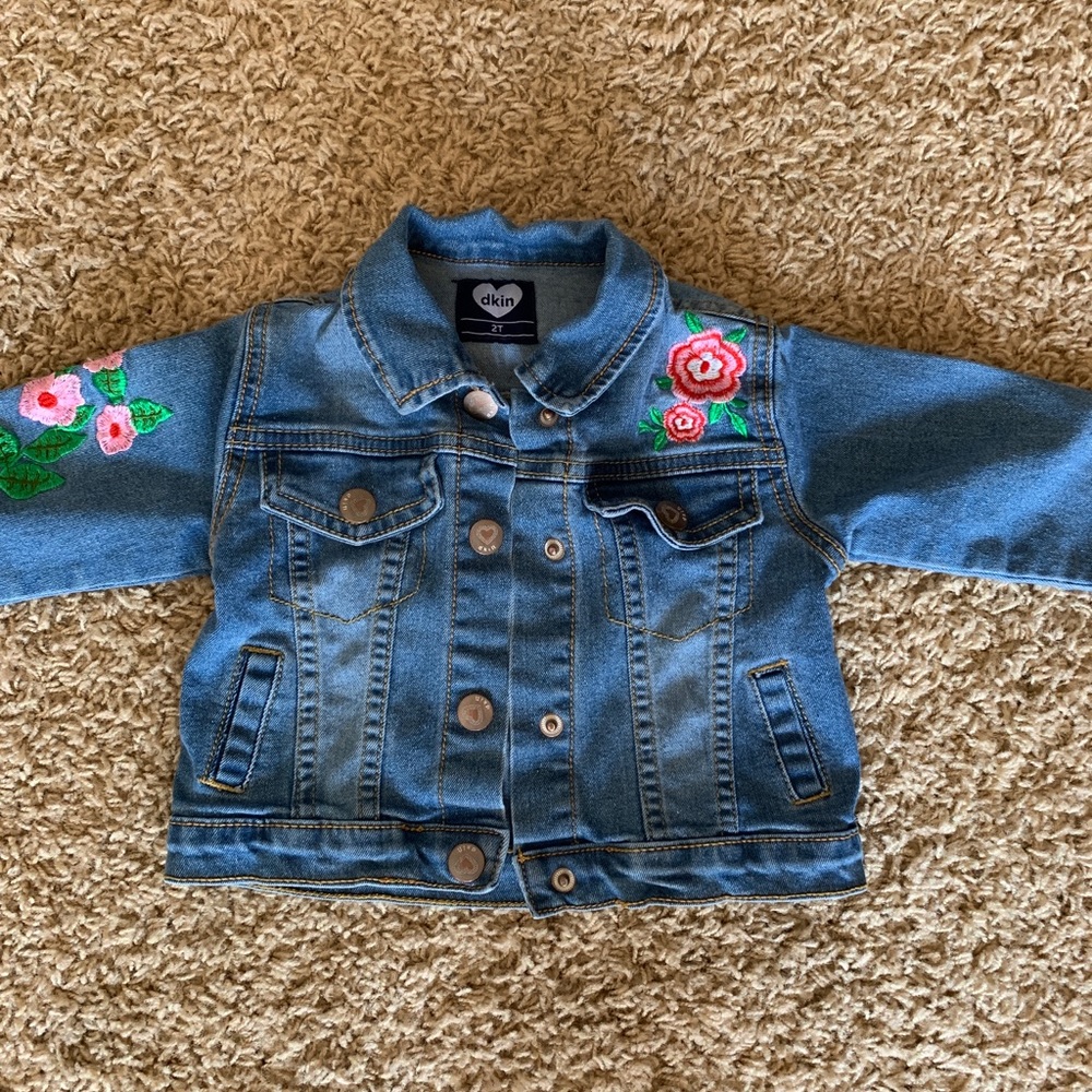 Adorable children’s flower embroidered jean jacket